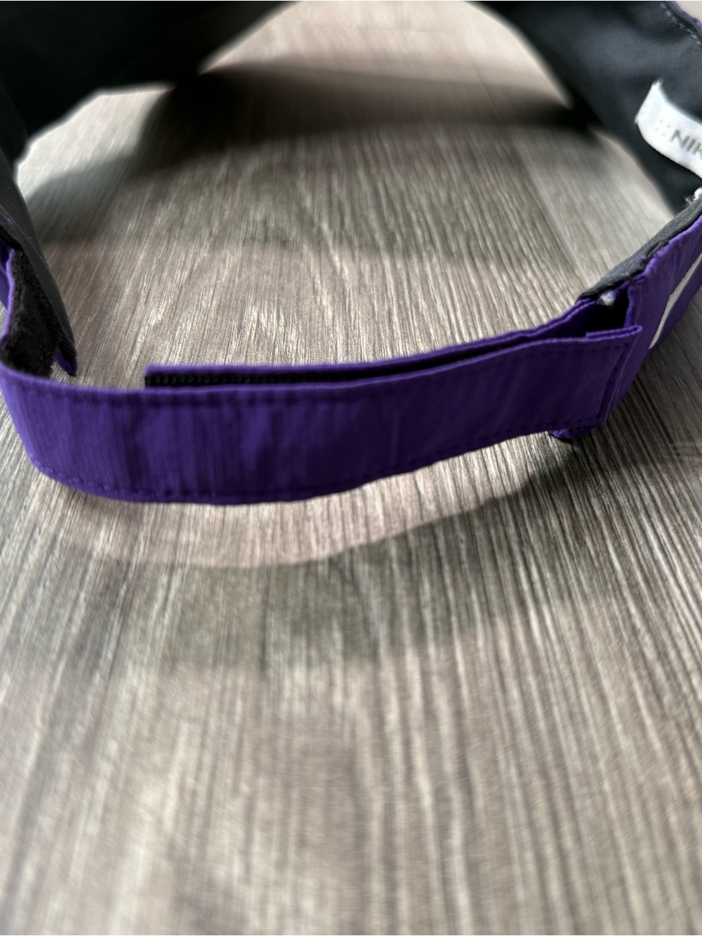 Nike Golf Visor Hat Womens One Size Adjustable Embroidered Logo Purple - Picture 5 of 8